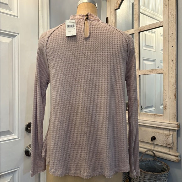 Taylor & Sage Lace Front Ling Sleeve Blouse Light Pink Small NWT Gauzy Feminine - Picture 4 of 6